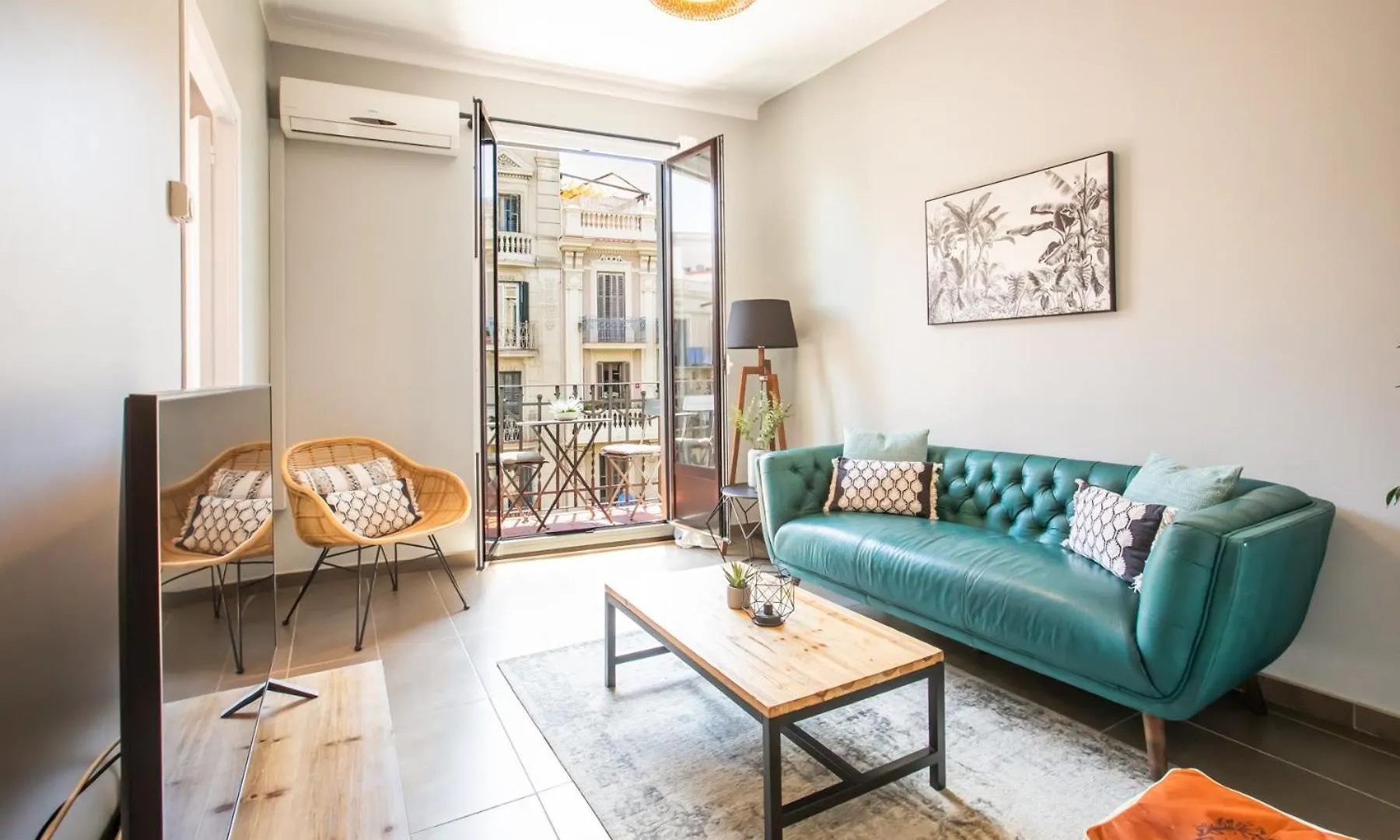 33Mal1082- Big 2Br Apartment Near Sagrada Familia 바르셀로나